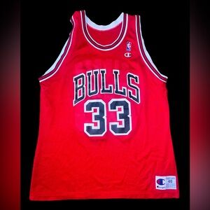 Vintage Scottie Pippen Jersey